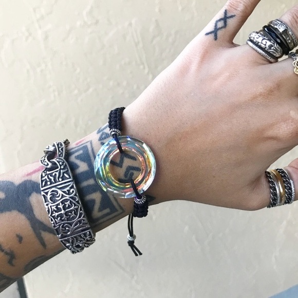 Crystal macrame bracelet .Genuine Swarovski crystal circle charm adjustable size - Picture 9 of 10